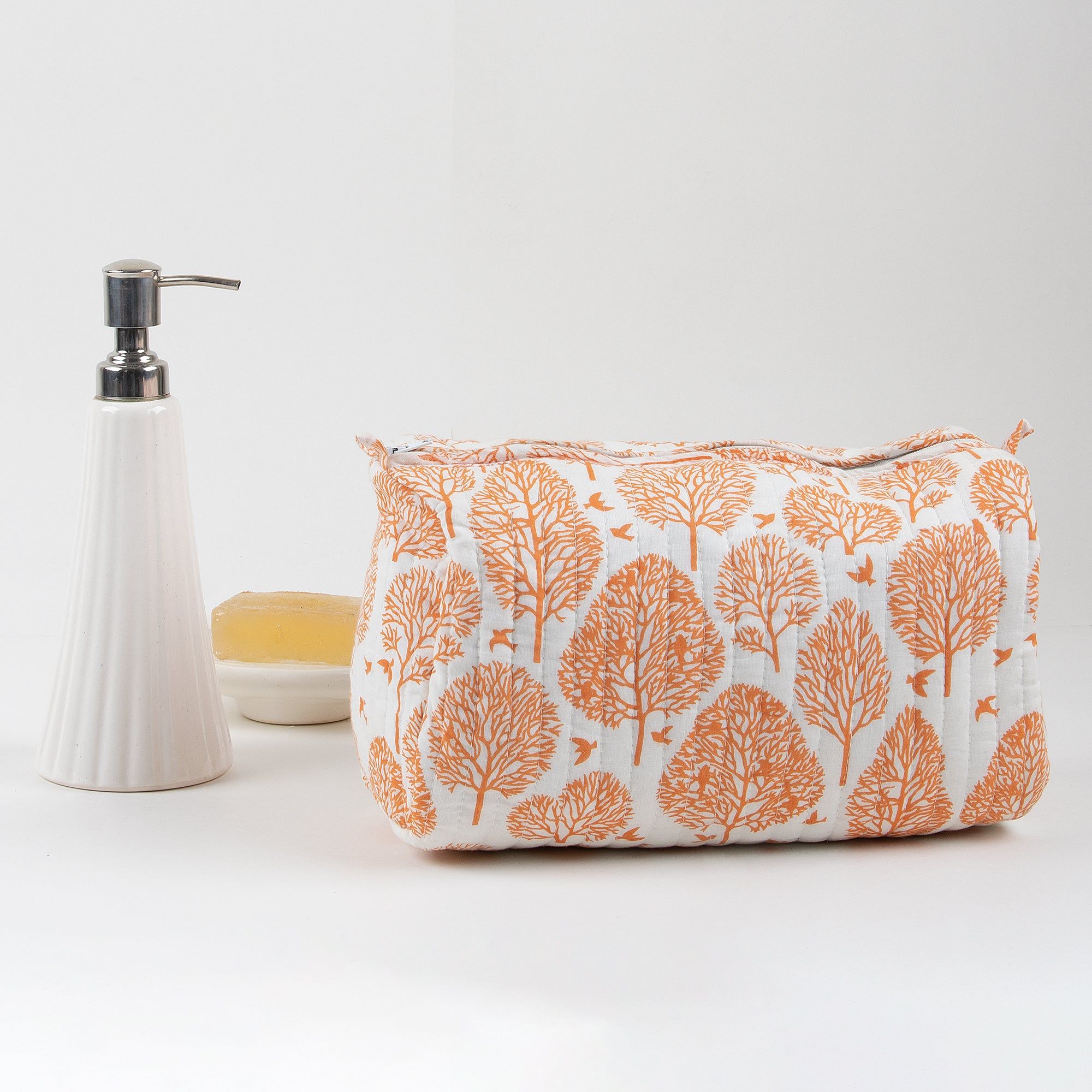Best Women Beautiful Bathroom Kit Bag
